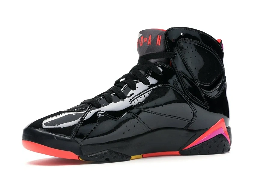Фото № 3 с приближением к товару «‎Jordan 7 Retro Black Patent »