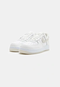 Фото № 2 с приближением к товару «‎AIR FORCE 1 07 LV8»