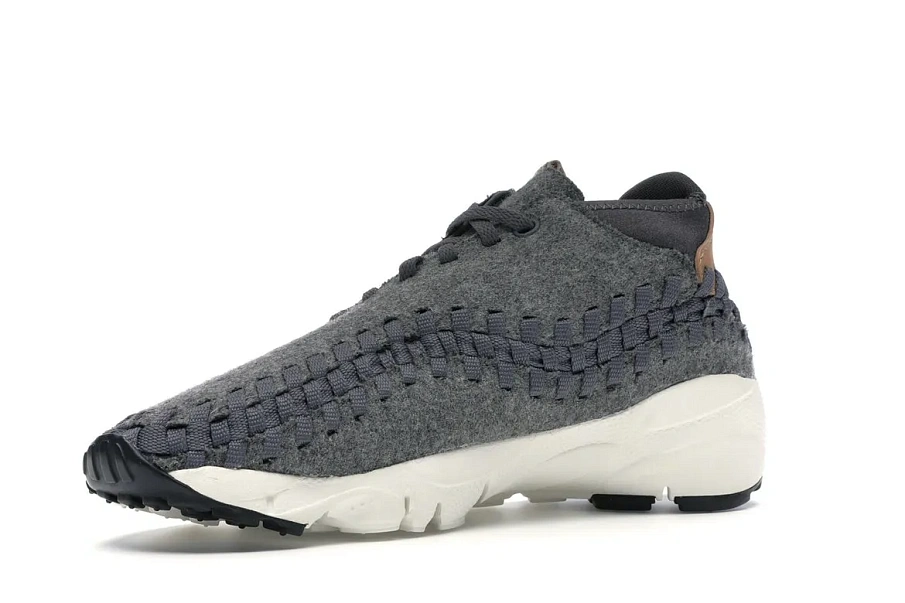 Фото № 3 с приближением к товару «‎Nike Air Footscape Woven Chukka Dark Grey»