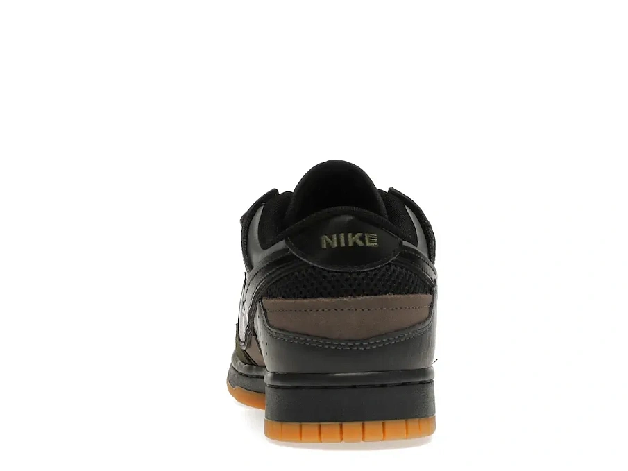Фото № 4 с приближением к товару «‎Nike Dunk Low Scrap Black Gum»