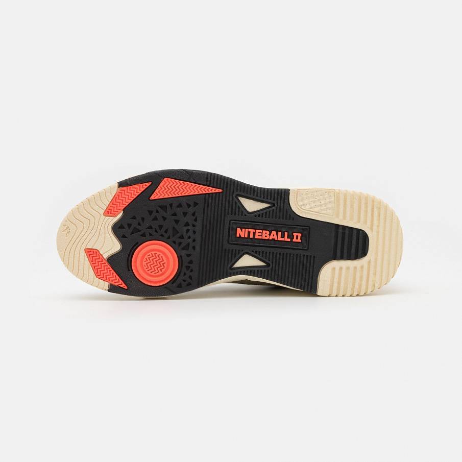 Фото № 5 с приближением к товару «‎Adidas Niteball II »