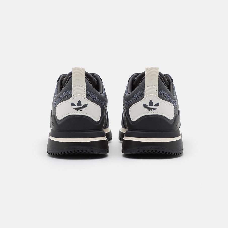 Фото № 3 с приближением к товару «‎Adidas Zx 700 Hd »
