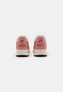 Фото № 3 с приближением к товару «‎AIR PEGASUS 89»