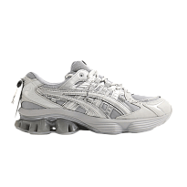 Фото № 1 с приближением к товару «‎YOASOBI x ASICS Gel Kinetic Fluent Y Silver»