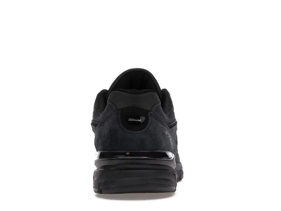Фото № 4 с приближением к товару «‎New Balance 990v4»