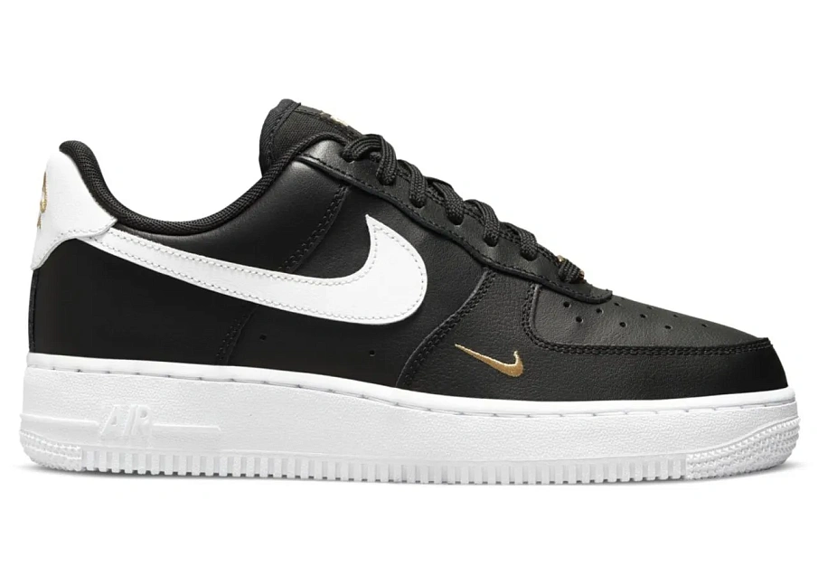 Фото № 1 с приближением к товару «‎Nike Air Force 1 Low 07 Essential Black White »