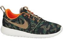 Фото № 1 с приближением к товару «‎Nike Roshe Run Tiger Camo Green»