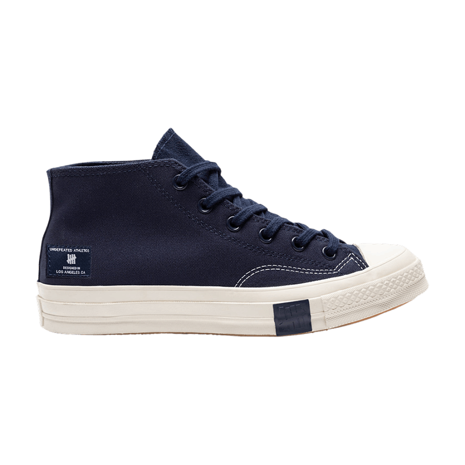 Фото № 1 с приближением к товару «‎Undefeated x Converse Chuck 70 Mid Black Iris»