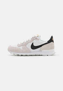 Фото № 1 с приближением к товару «‎Nike Internationalist Damenschuh »