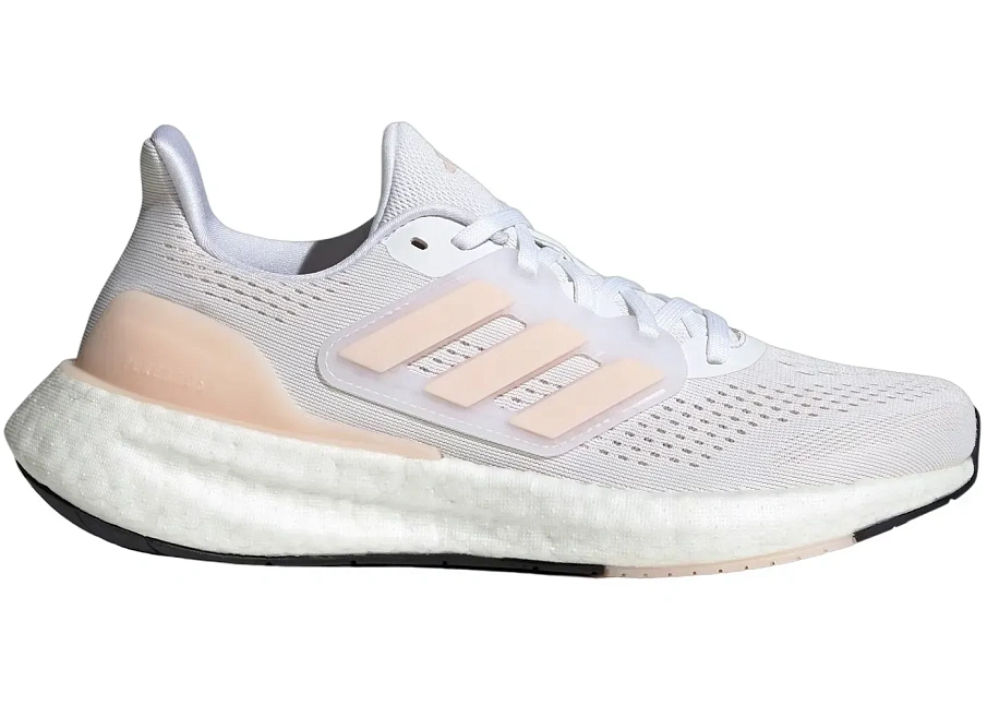 Фото № 1 с приближением к товару «‎adidas Pureboost 23»