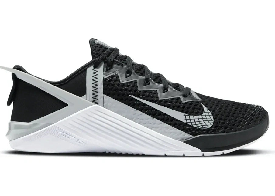Фото № 1 с приближением к товару «‎Nike Metcon 6 Flyease Black White»