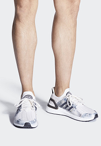 Фото № 1 с приближением к товару «‎Adidas Ultraboost Dna »