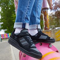 Фото № 4 с приближением к товару «‎Adidas Forum »