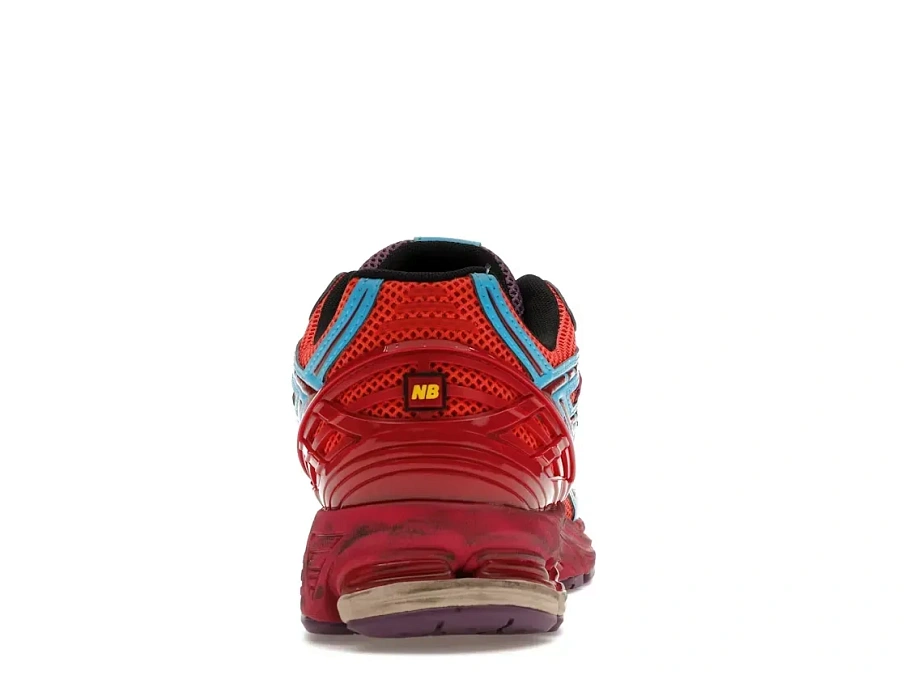 Фото № 4 с приближением к товару «‎New Balance 1906R»