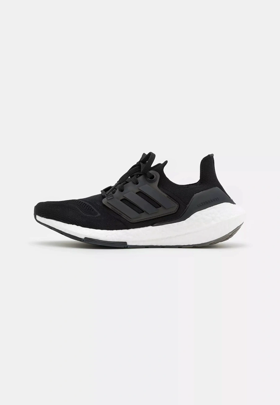 Фото № 1 с приближением к товару «‎ULTRABOOST 22 »