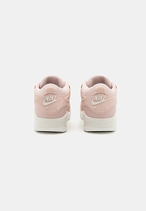 Фото № 3 с приближением к товару «‎AIR JORDAN 4 RM»
