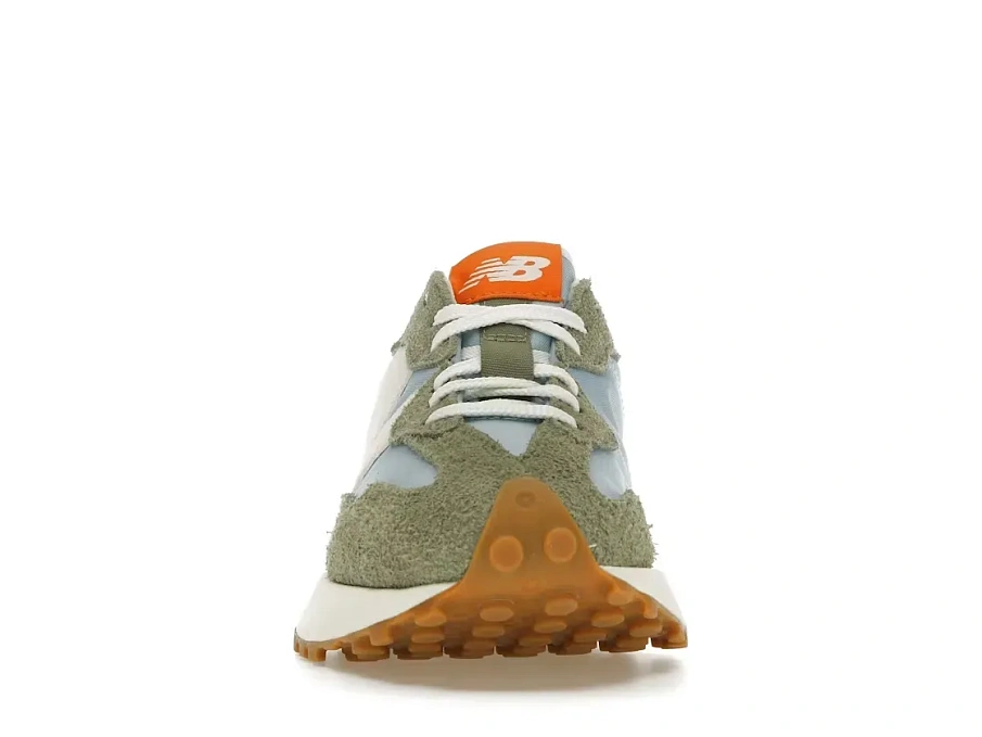 Фото № 2 с приближением к товару «‎New Balance 327»