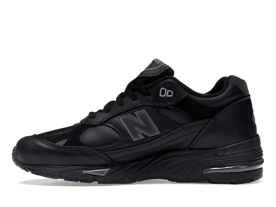 Фото № 3 с приближением к товару «‎New Balance 991»
