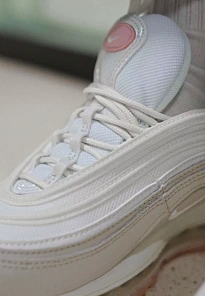 Фото № 2 с приближением к товару «‎W AIR MAX 97 C/O»