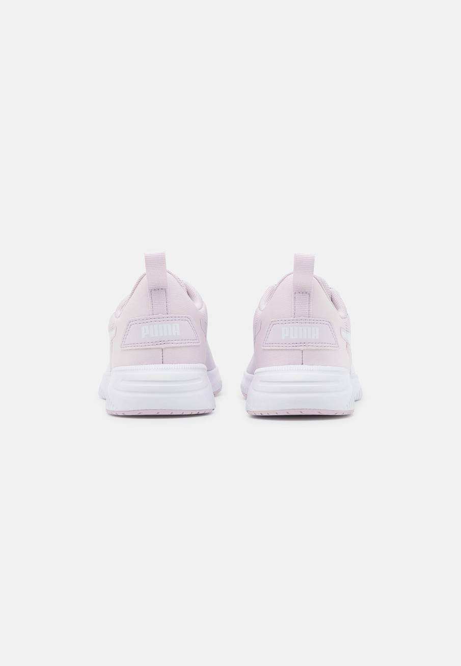 Фото № 2 с приближением к товару «‎Puma Flyer Flex»