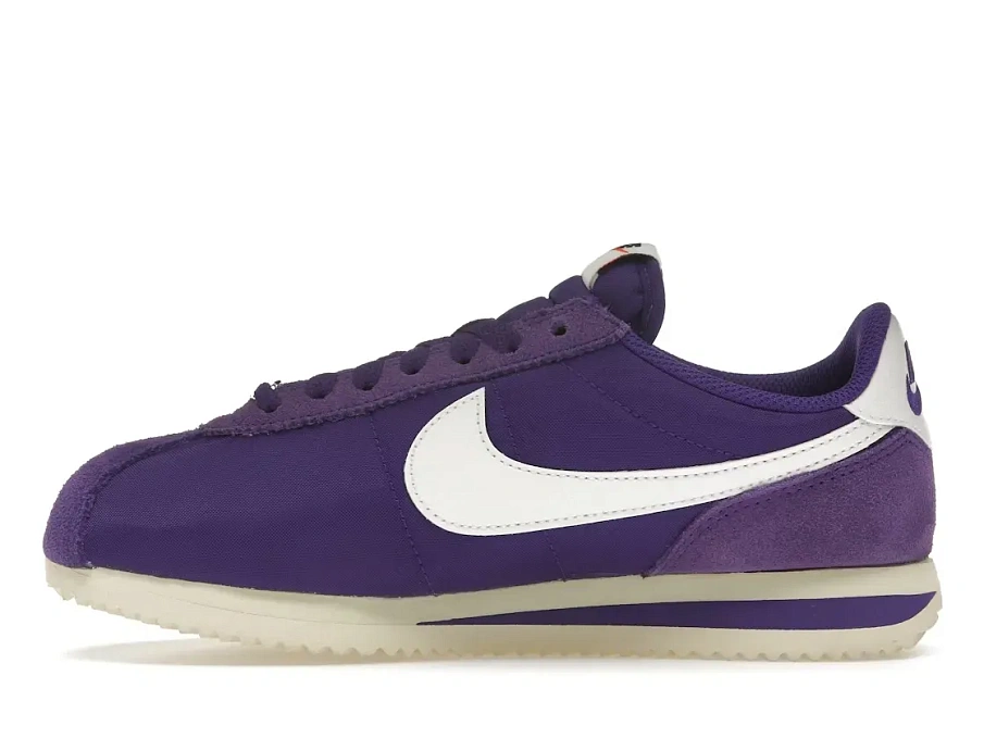 Фото № 3 с приближением к товару «‎Nike Cortez Textile»