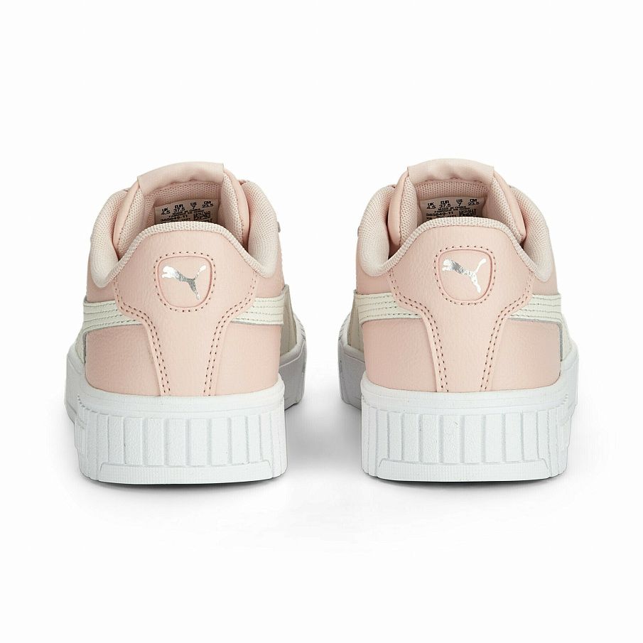 Фото № 4 с приближением к товару «‎Puma Carina 2.0 »