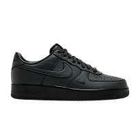 Фото № 1 с приближением к товару «‎Nike Air Force 1 Low Smoke and Mirrors Pack - Triple Triple Black»