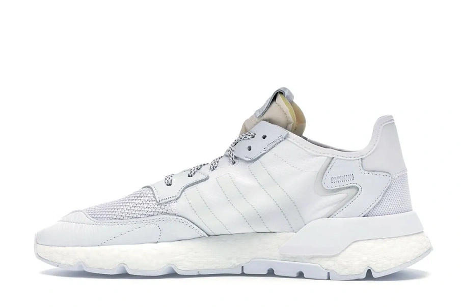 Фото № 5 с приближением к товару «‎adidas Nite Jogger Triple White»