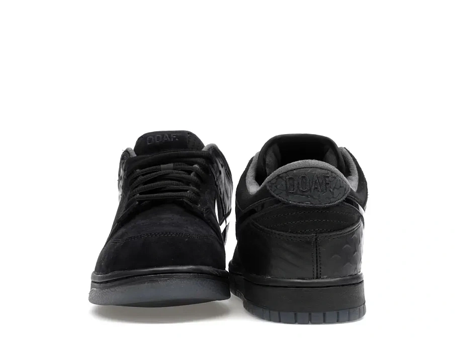 Фото № 2 с приближением к товару «‎Nike Dunk Low»