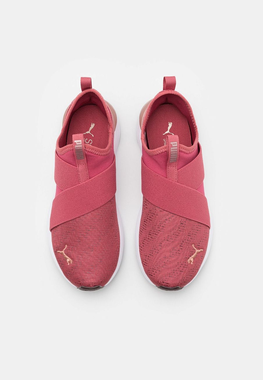 Фото № 4 с приближением к товару «‎Puma Prowl Slip-On Shine»