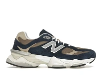 Фото № 1 с приближением к товару «‎New Balance 9060»