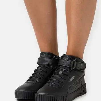 Puma Carina 2.0  - 2