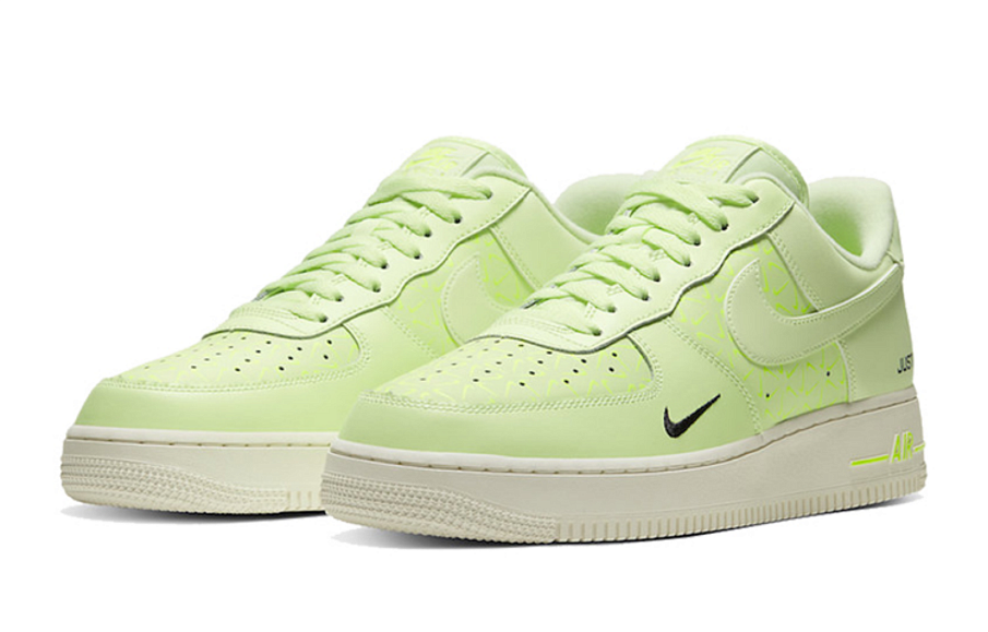 Фото № 3 с приближением к товару «‎Nike Air Force 1 Low 'Just Do It'»
