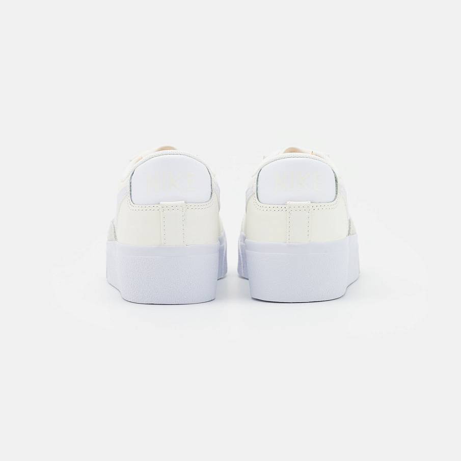 Фото № 4 с приближением к товару «‎Nike Blazer »