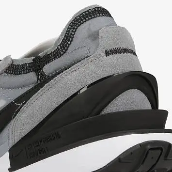 Nike Waffle One Se - 4