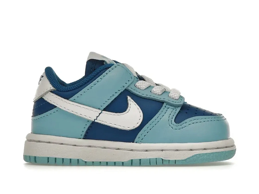 Фото № 1 с приближением к товару «‎Nike Dunk Low»