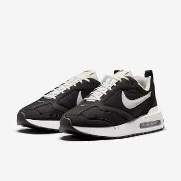 Nike Air Max Dawn - 4