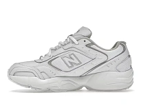 Фото № 3 с приближением к товару «‎New Balance 452»