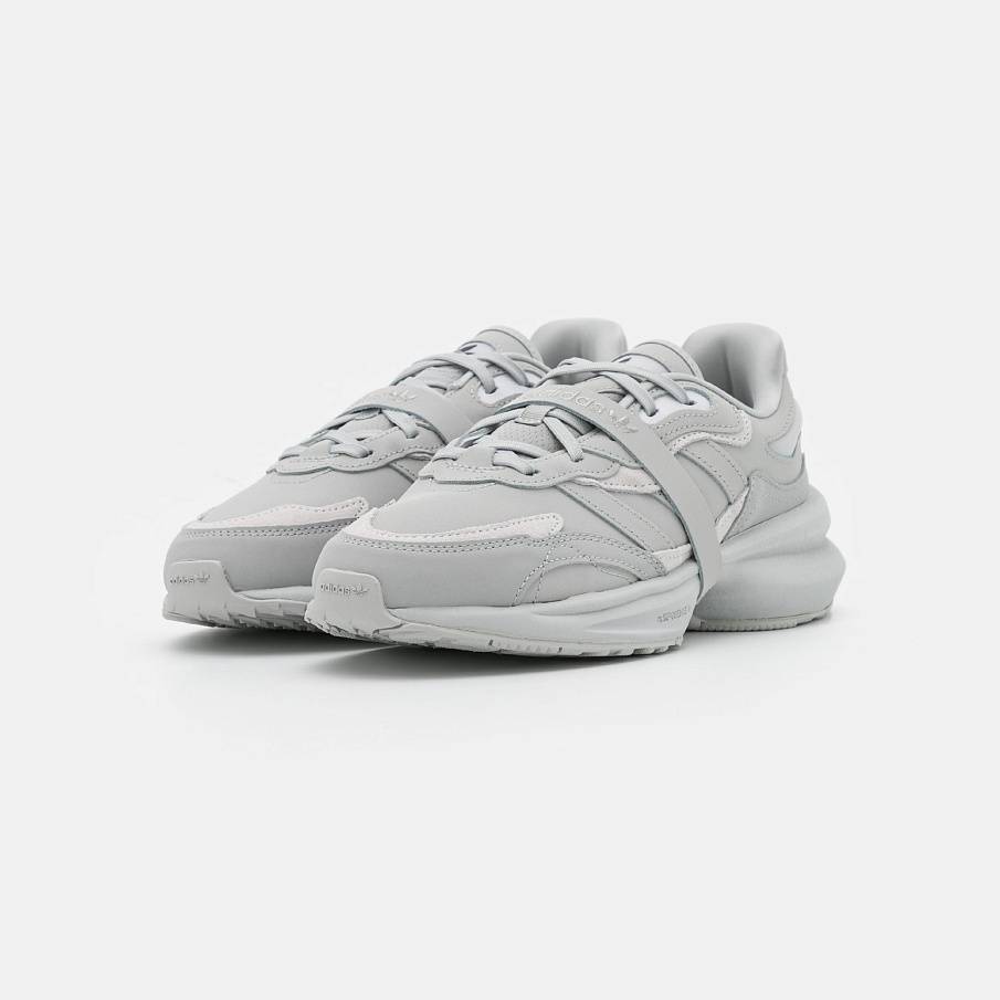 Фото № 3 с приближением к товару «‎Adidas Zentic »