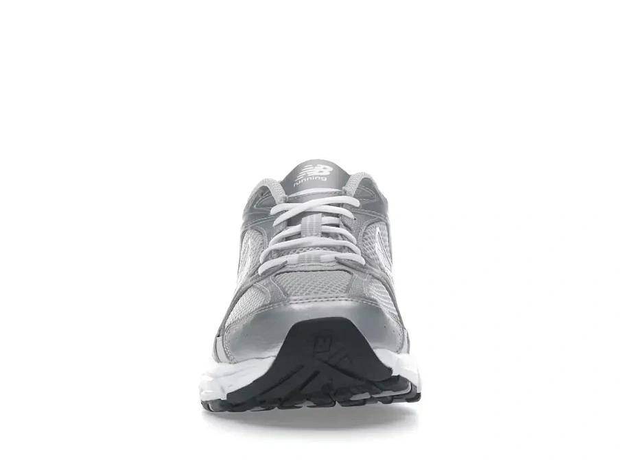 Фото № 2 с приближением к товару «‎New Balance 530»