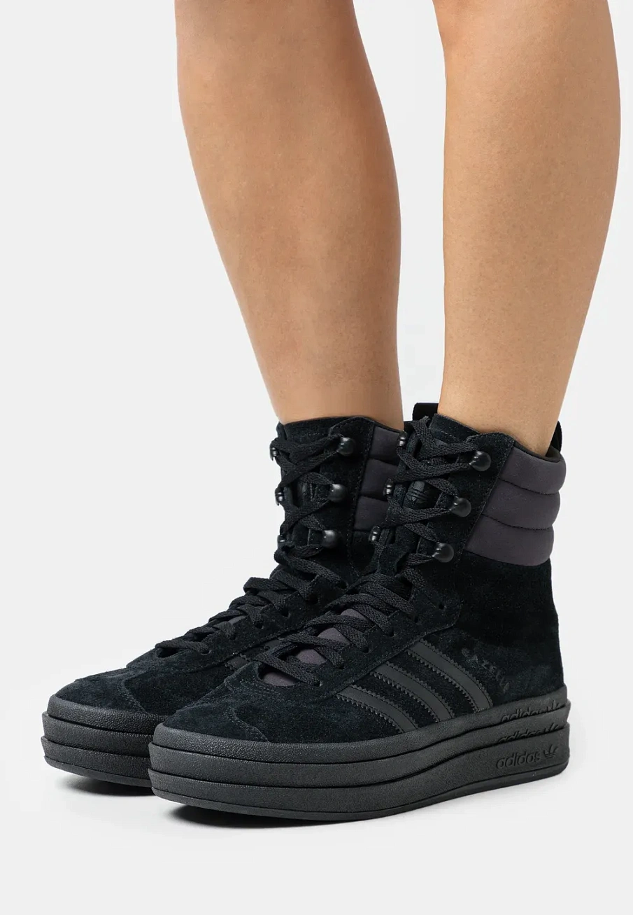 Фото № 1 с приближением к товару «‎Кроссовки Adidas spad111a2f6-q11-n»