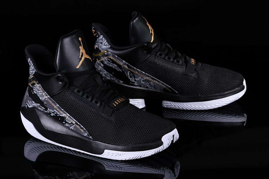 Фото № 4 с приближением к товару «‎Nike Air Jordan 2×3 »