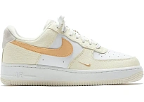 Фото № 1 с приближением к товару «‎Nike Air Force 1 Low '07 SE Coconut Milk »