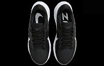 Фото № 4 с приближением к товару «‎Nike Air Zoom Structure 24 Low-Top Running Shoes BlackSilver»