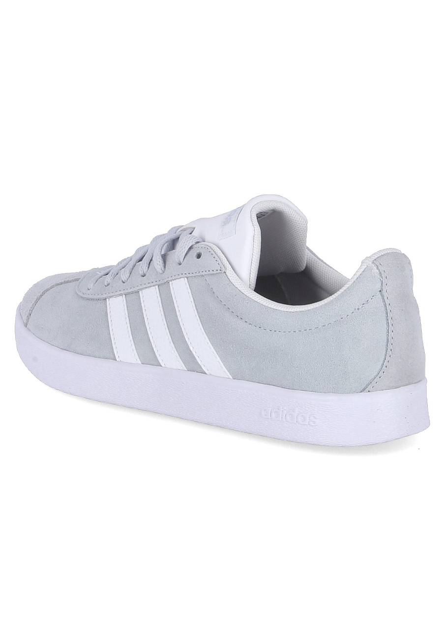 Фото № 2 с приближением к товару «‎Adidas »