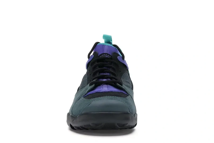 Фото № 2 с приближением к товару «‎Nike Air Revaderchi»