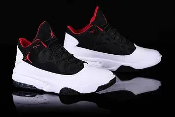 Nike Air Jordan Max Aura 2 Bloodline - 4