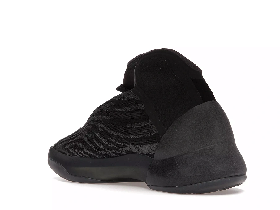 Фото № 4 с приближением к товару «‎adidas Yeezy QNTM Onyx»