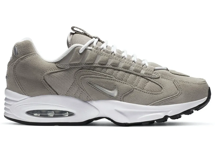 Фото № 1 с приближением к товару «‎Nike Air Max Triax LE Grey Suede»