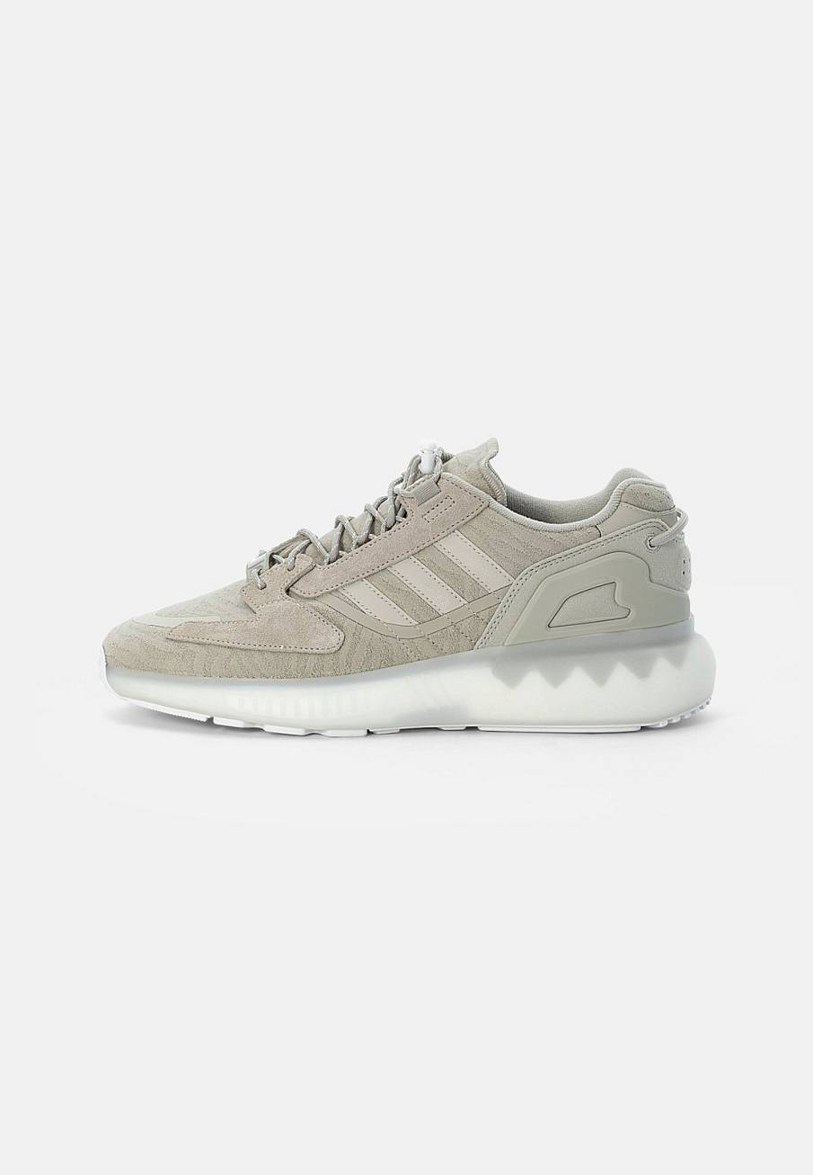 Фото № 1 с приближением к товару «‎Adidas Zx 5k Boost »